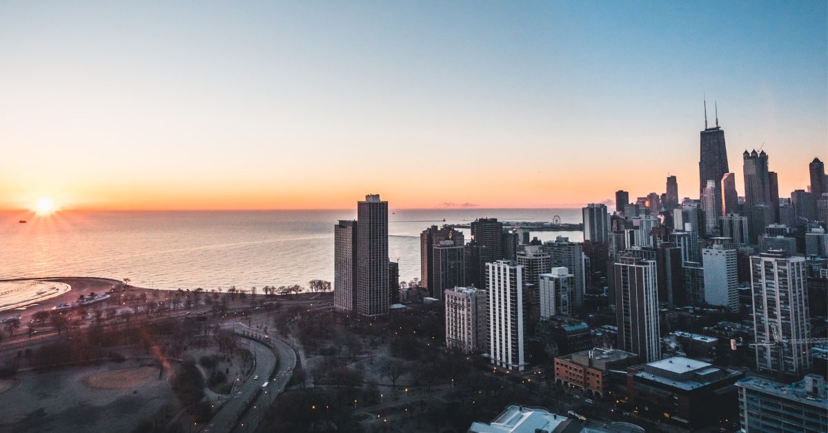 Chicago Illinois skylines - business school hub