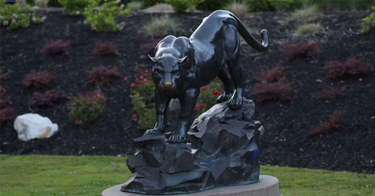 Bull sculpture at an accounting university in Georgia