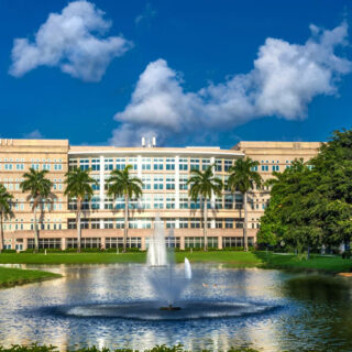 human resources degree schools in Florida